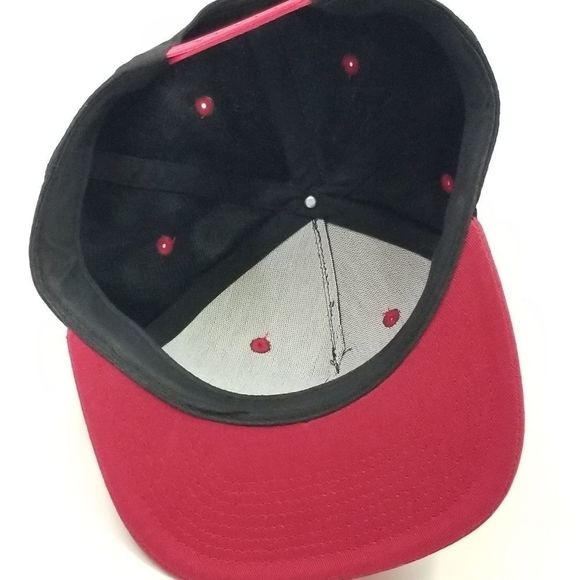 Flat Billed Baseball Cap With Cross - Picture 6 of 8